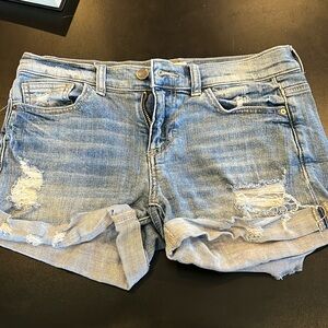 id:23 Denim shorts size 25
